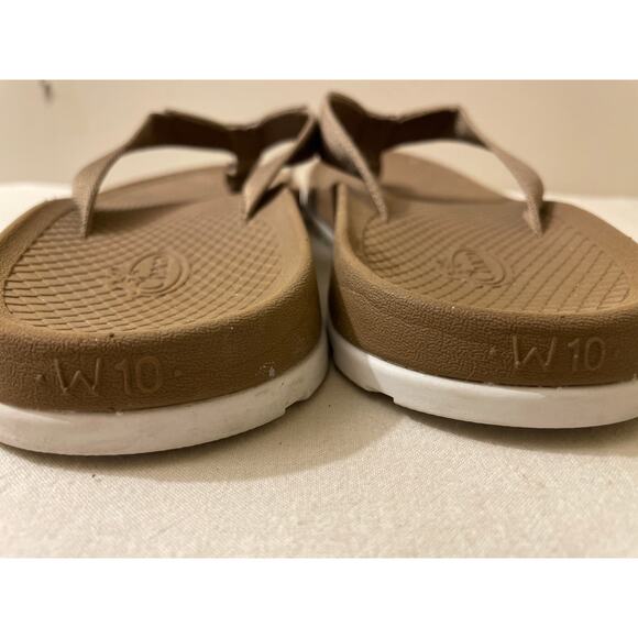 Chaco Women'sSize 10 Flip Flop Sandals Classic Outdoors Water Shoe Beach - Picture 4 of 7